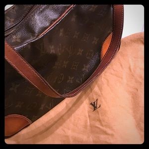 Authentic LV Monogram Canvas Boulogne30ShoulderBag